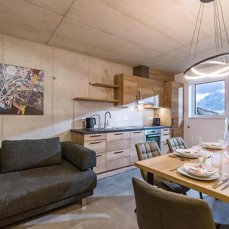 Black Mountain * Fügen